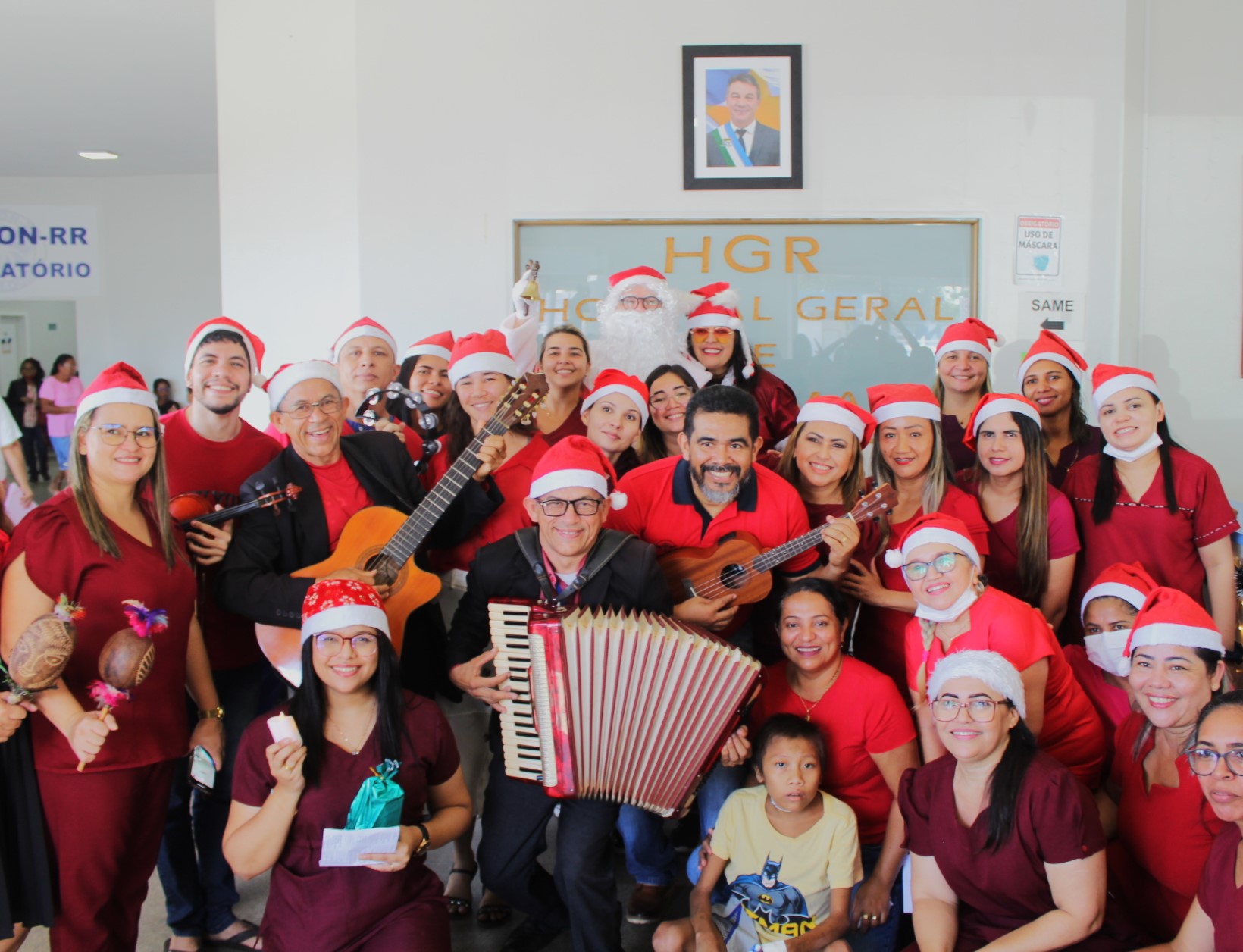 Cantata_de_Natal_no_HGR_Brenda_Lima_Ascom_Sesau_8.jpg