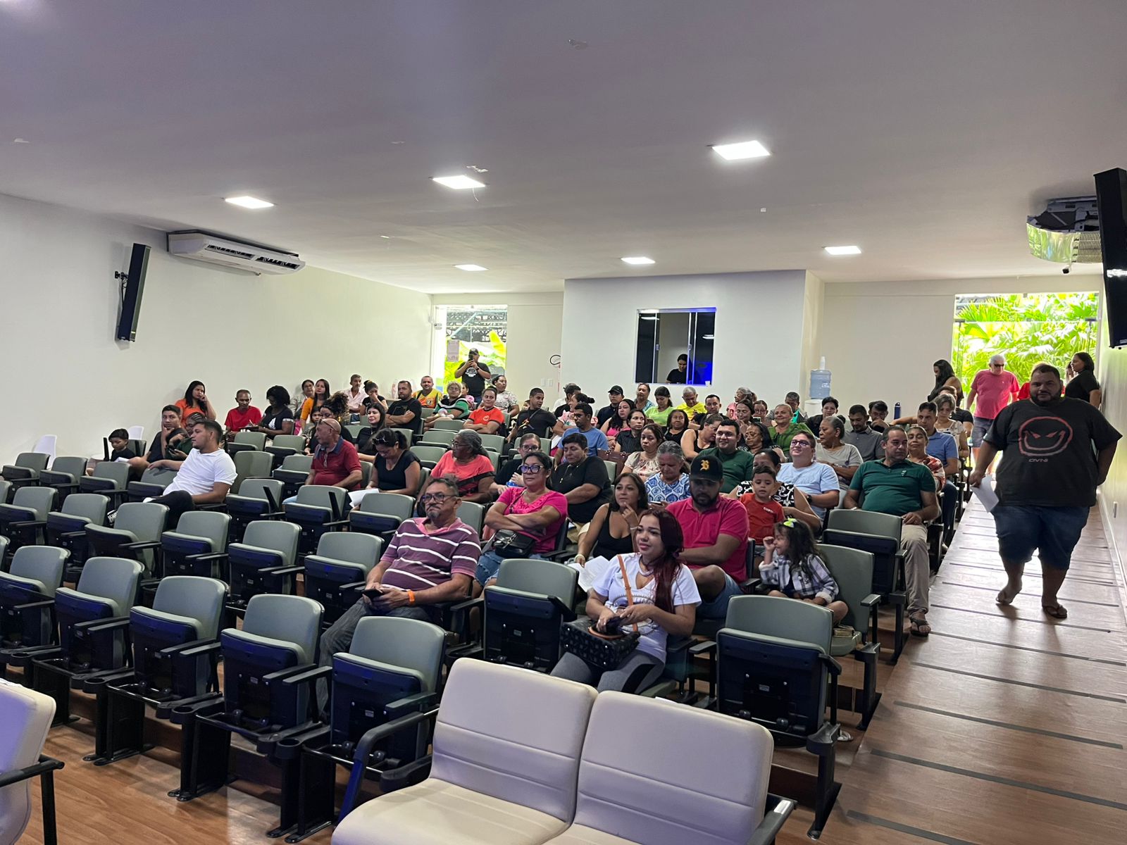 Vigilância Sanitária estadual capacita comerciantes que manipulam alimentos no São João no Parque Anauá