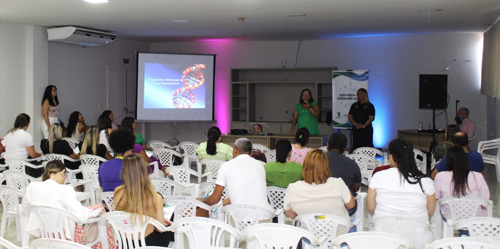 Capacitação sobre Manejo Clínico da Influenza Brenda Lima Ascom Sesau 6