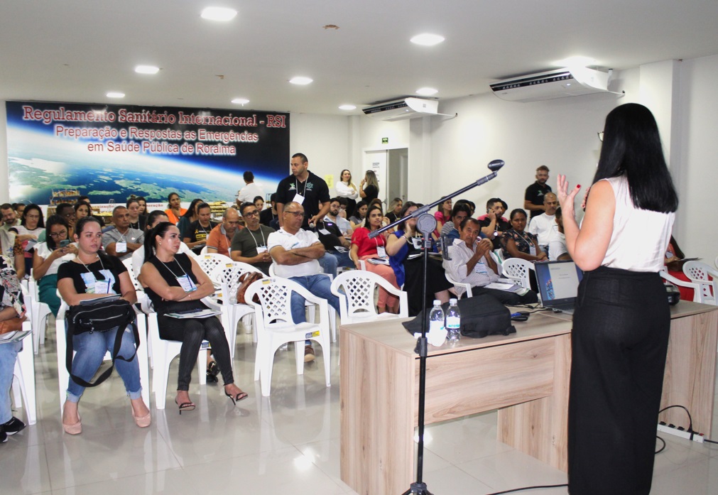 Encerramento da Capacitação sobre Manejo da Influenza Brenda Lima Ascom Sesau 1