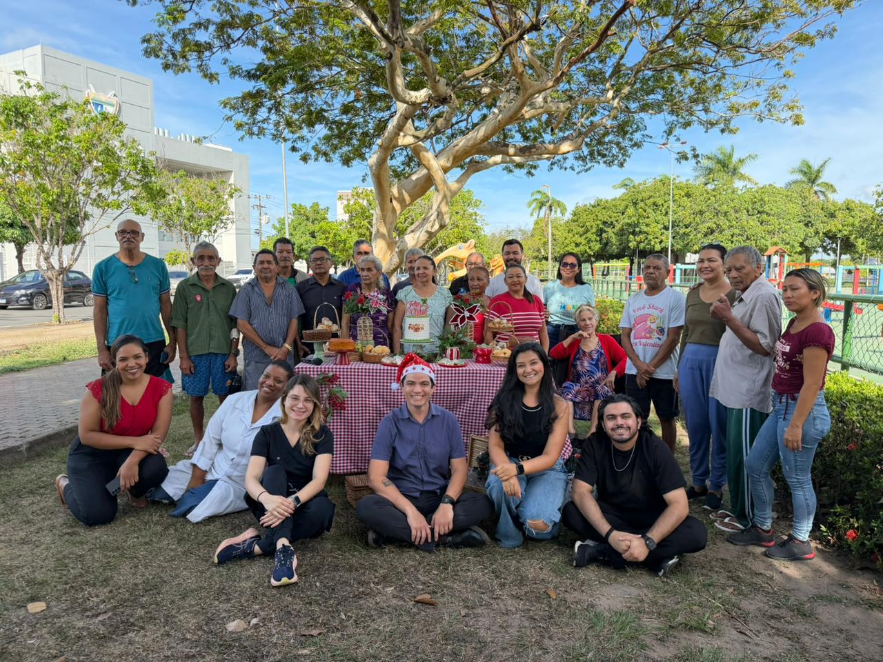 HGR promove confraternização de Natal para pacientes internados