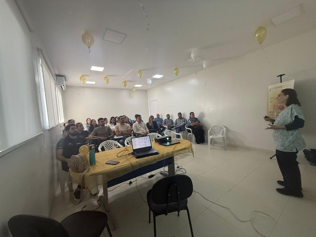 Maternidade capacita dentistas do DSEI Leste para realização do teste da linguinha com protocolo de Bristol