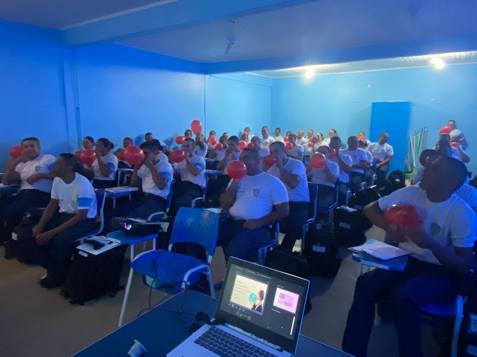 Palestra_Saúde_Mental_para_alunos_da_CGM_de_Bonfim_Suyanne_Sá_Ascom_Sesau_1.jpeg