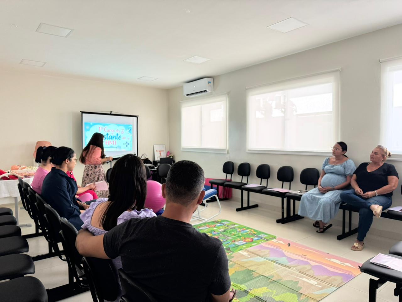 Projeto aproxima mães de primeira viagem da Maternidade