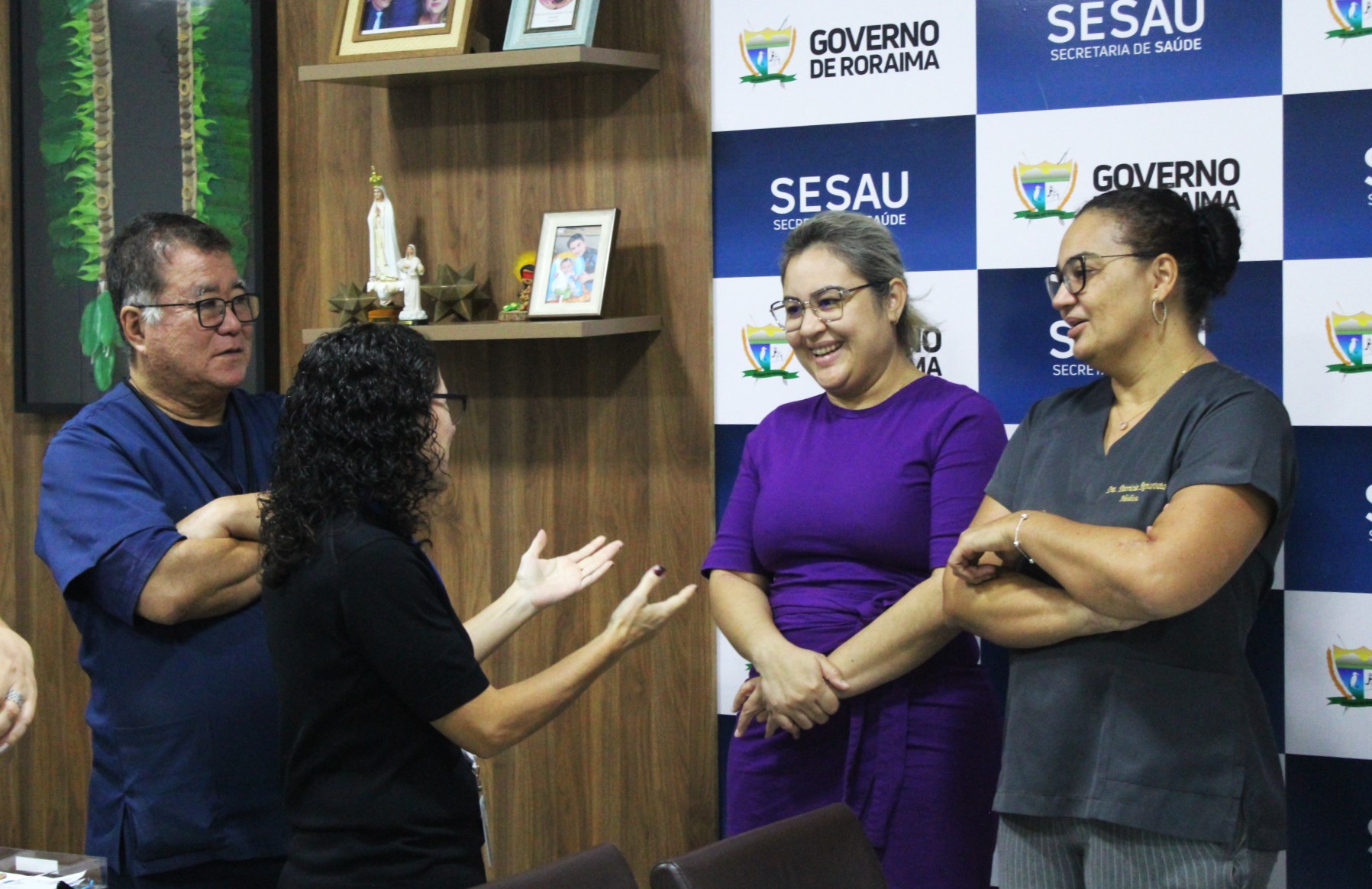 Reunião_de_acertos_sobre_a_implantação_do_projeto_Rehab-VM_Brasil_Brenda_Lima_Ascom_Sesau_2.JPG