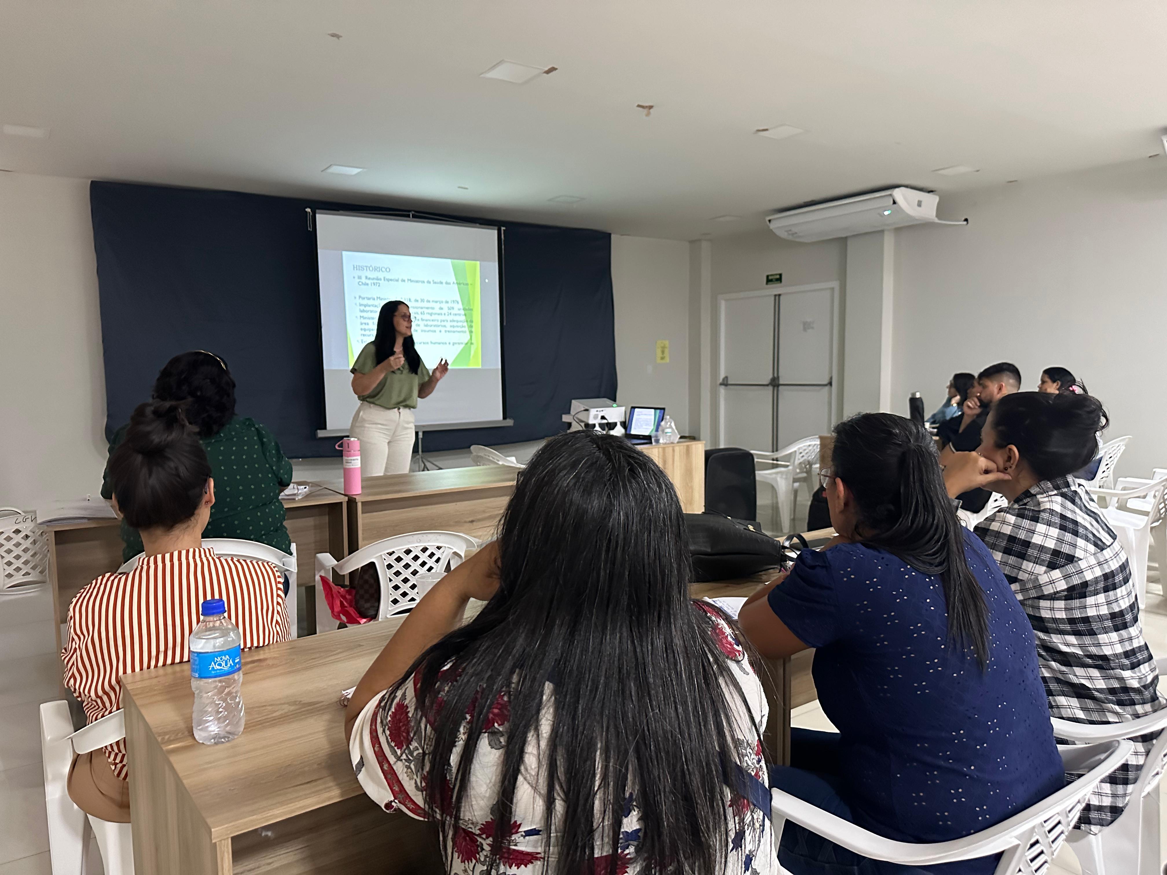 4_Treinamento_em_Vigilância_Epidemiológica_Hospitalar_Suyanne_Sá_Ascom_Sesau_5.jpeg