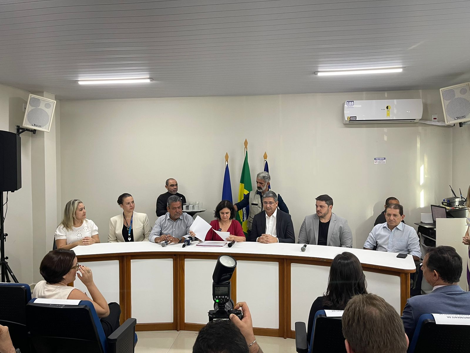 Assinatura_da_Ordem_de_Serviço_da_Retomada_da_Obra_do_Centro_de_Radioterapia_de_Roraima_Suyanne_Sá_Ascom_Sesau_4.jpeg