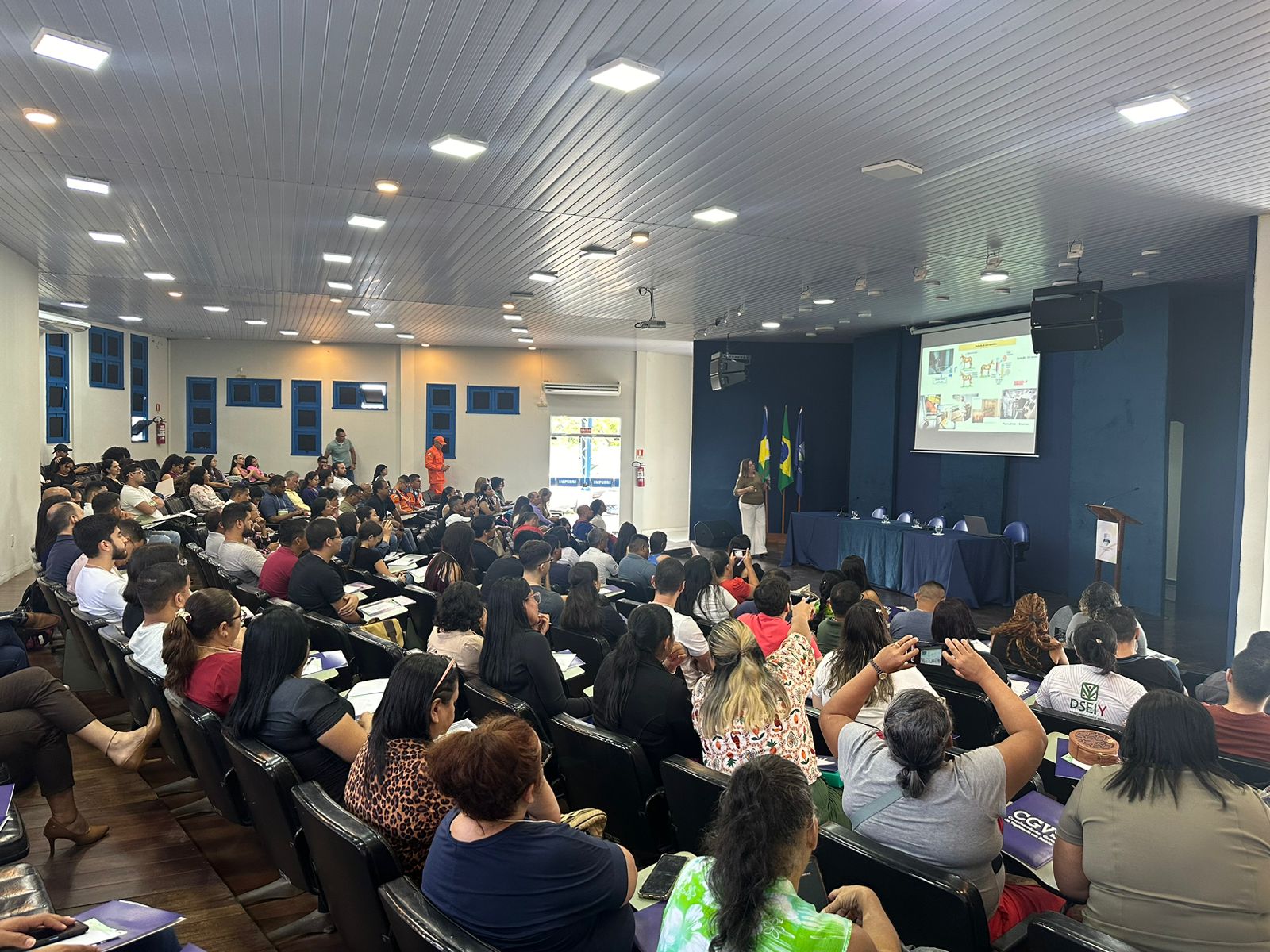 Capacitação_sobre_diagnóstico_e_tratamento_de_acidentes_por_animais_peçonhentos_Suyanne_Sá_Ascom_Sesau_2.jpeg
