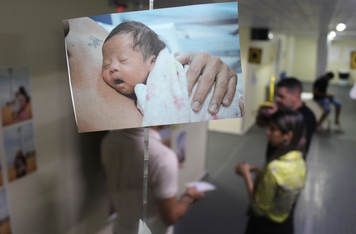 Exposição fotográfica e minicurso sobre aleitamento materno marcam a abertura do Agosto Dourado em Roraima