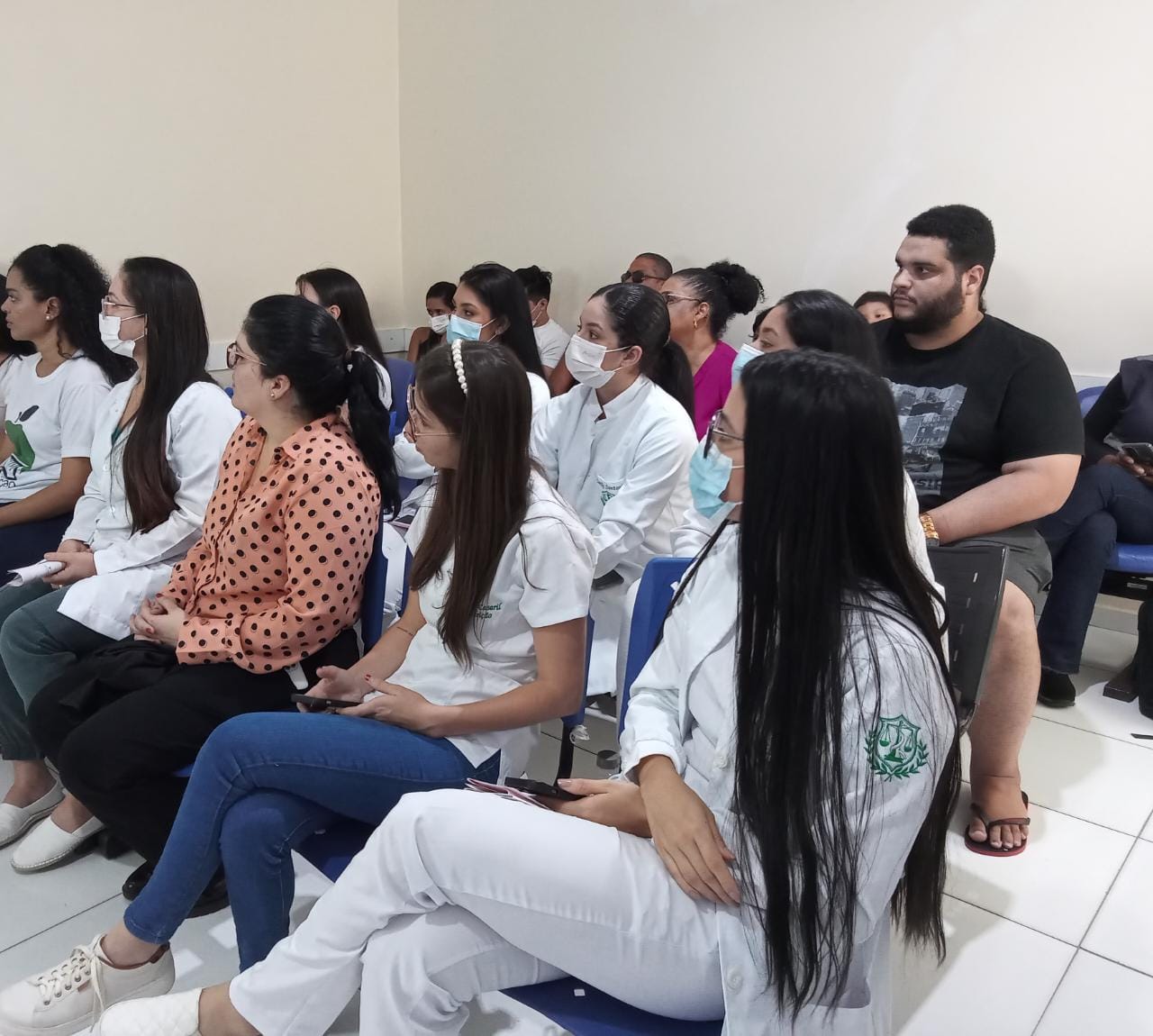 Palestra_sobre_a_importância_da_Nutrição_Suyanne_Sá_Ascom_Sesau_2.jpeg