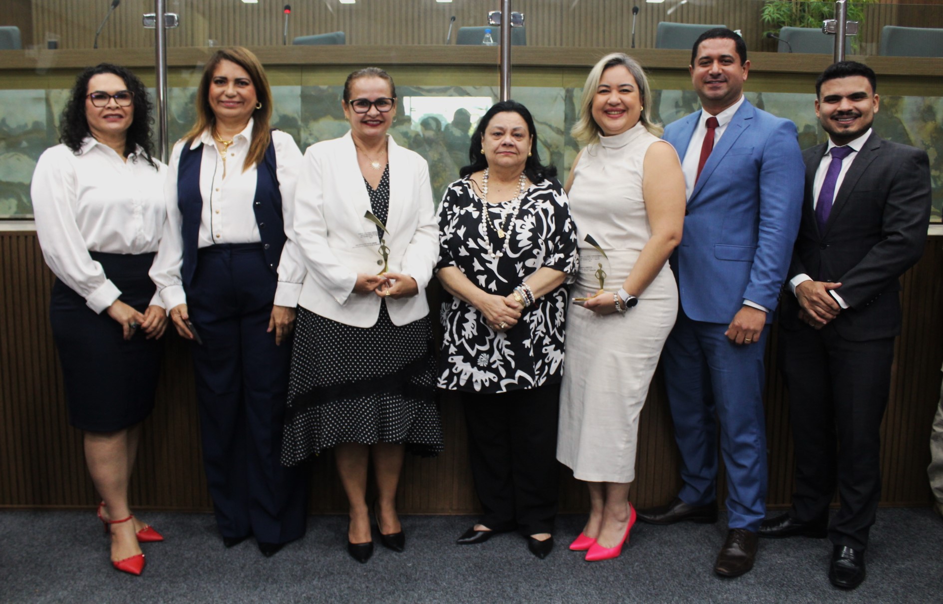 Secretária de Saúde e liquidante da CERR recebe premiação da Justiça do Trabalho