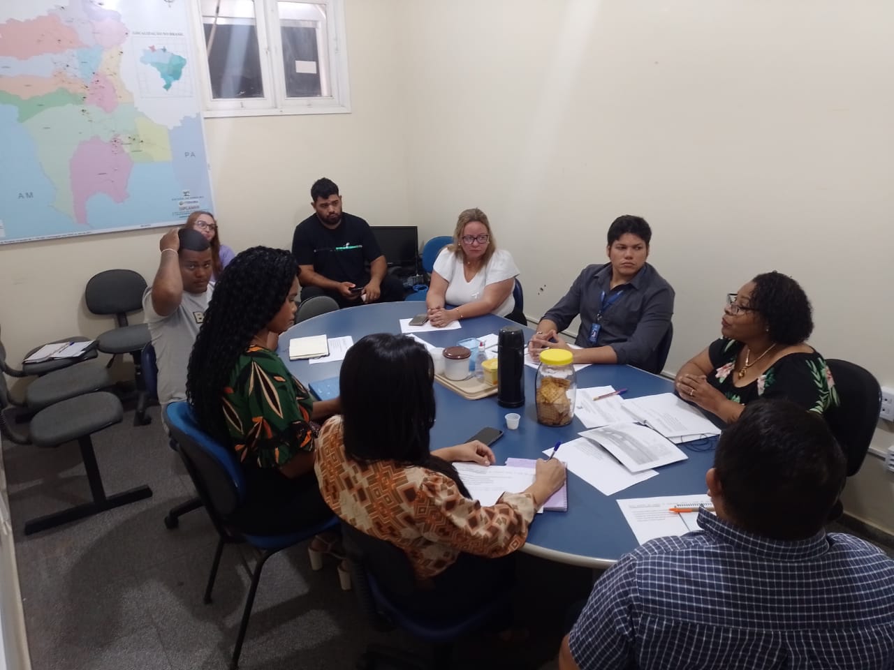 Reunião_sobre_Promoção_da_saúde_de_minorias_Ascom_Sesau_3.jpeg