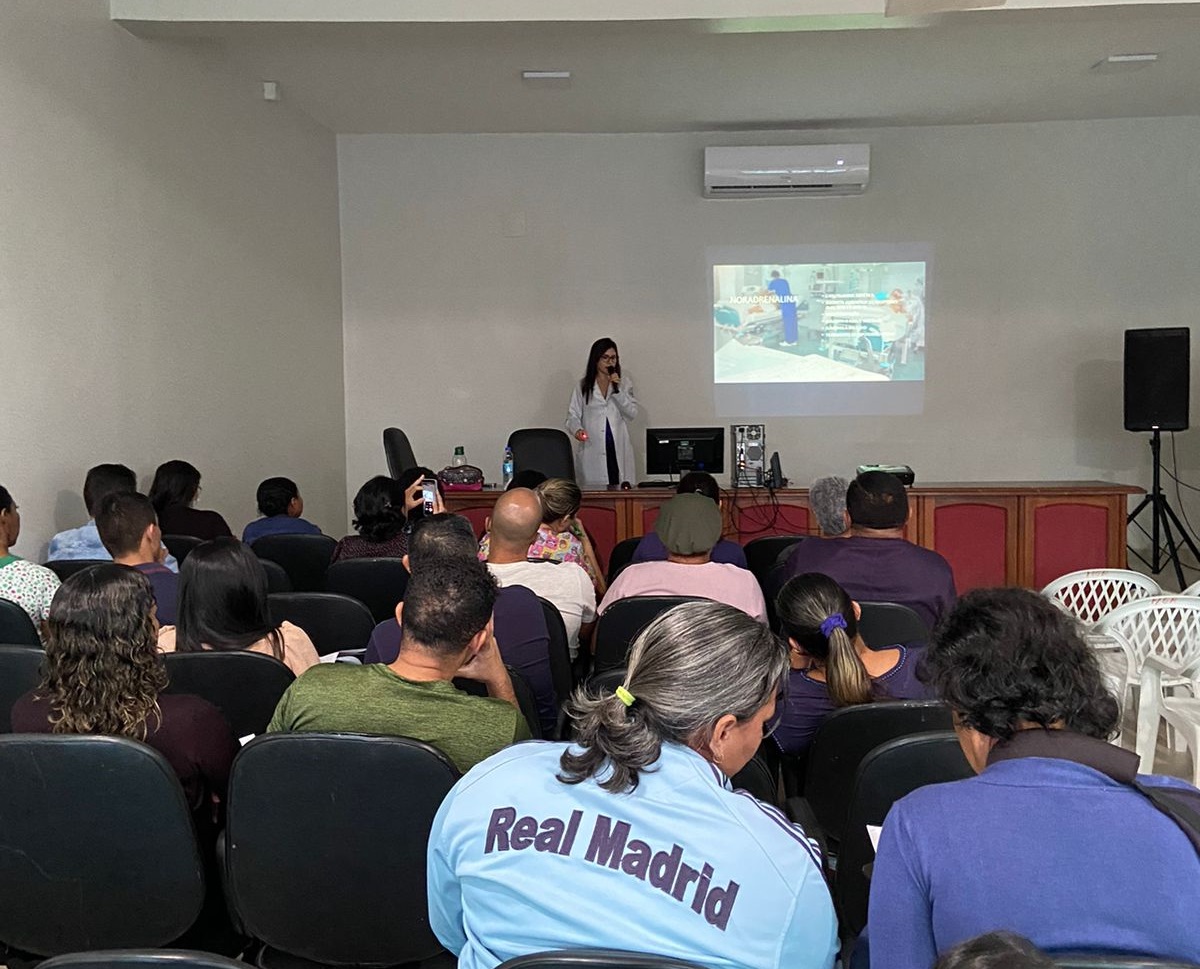 Treinamento_para_enfermeiros_da_cardiologia_no_HGR_Ascom_Sesau_3.jpeg