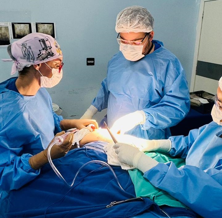 _mutirão_de_artroplastia_total_de_quadril_no_HGR_Ascom_Sesau_5.jpeg
